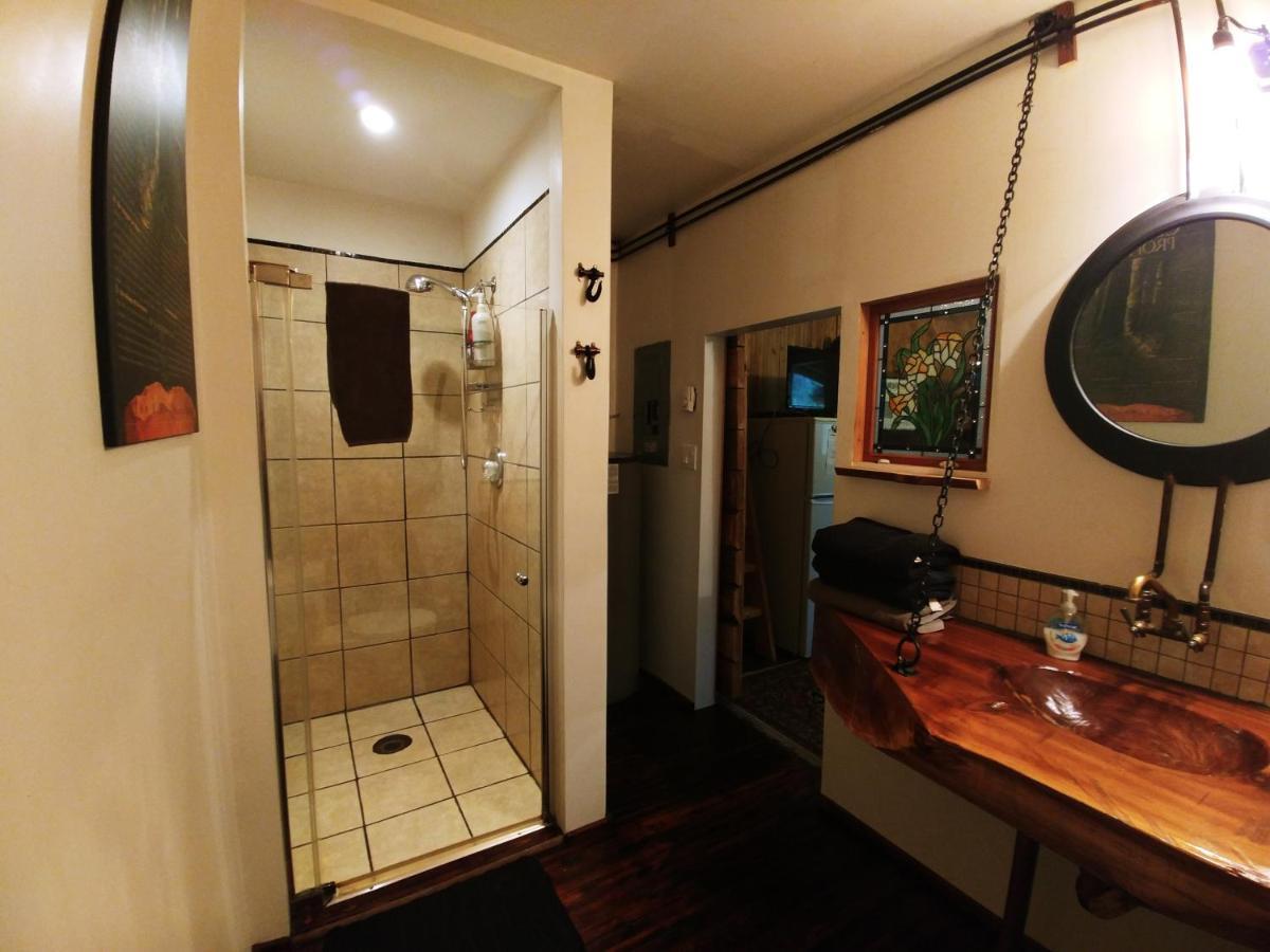 Bone Creek Wilderness Retreat Hotel Blue River Luaran gambar