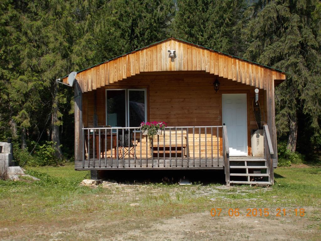 Bone Creek Wilderness Retreat Hotel Blue River Bilik gambar